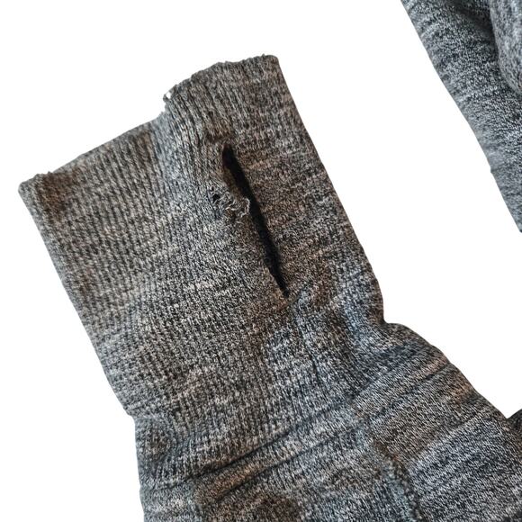 Lululemon Scuba Hoodie
Deep Coal Silver Spoon Slub Salt & Pepper - Picture 2 of 7